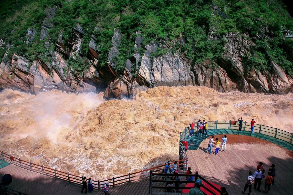 Tiger-Leaping-Gorge-Shangri-La